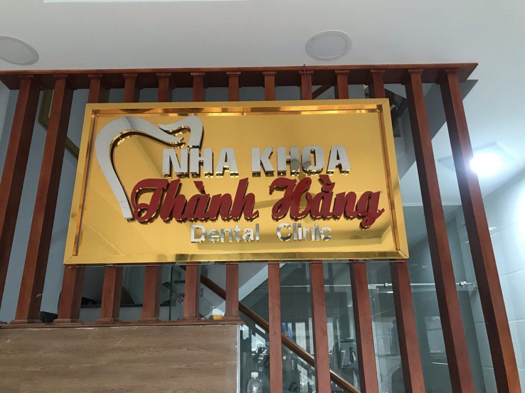 gia công Bảng tên công ty inox đẹp