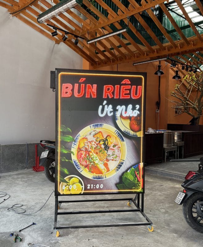 bảng hiệu LED hiện đại