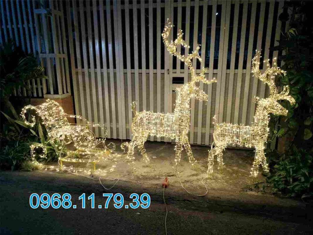 Mô hình tuần lộc gắn led trang trí Giáng Sinh