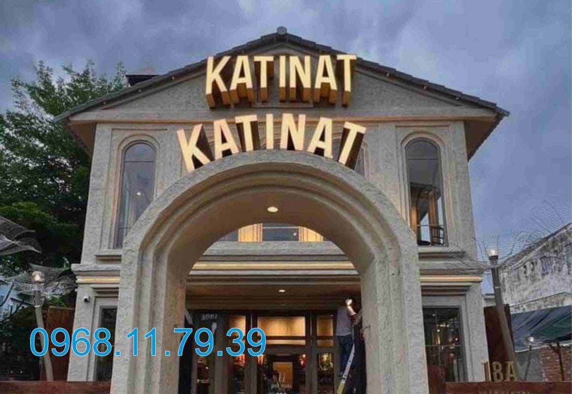 Thi công bảng hiệu quảng cáo tại Quận 7 - Chất lượng - Uy tín