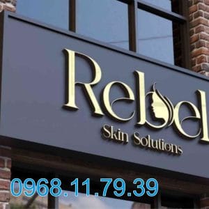 Làm bảng hiệu chữ nổi inox tại Quận 7