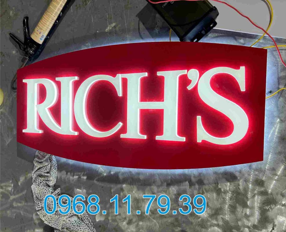 Làm logo inox cao cấp