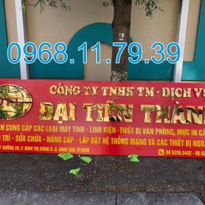 Làm bảng hiệu chữ inox 1